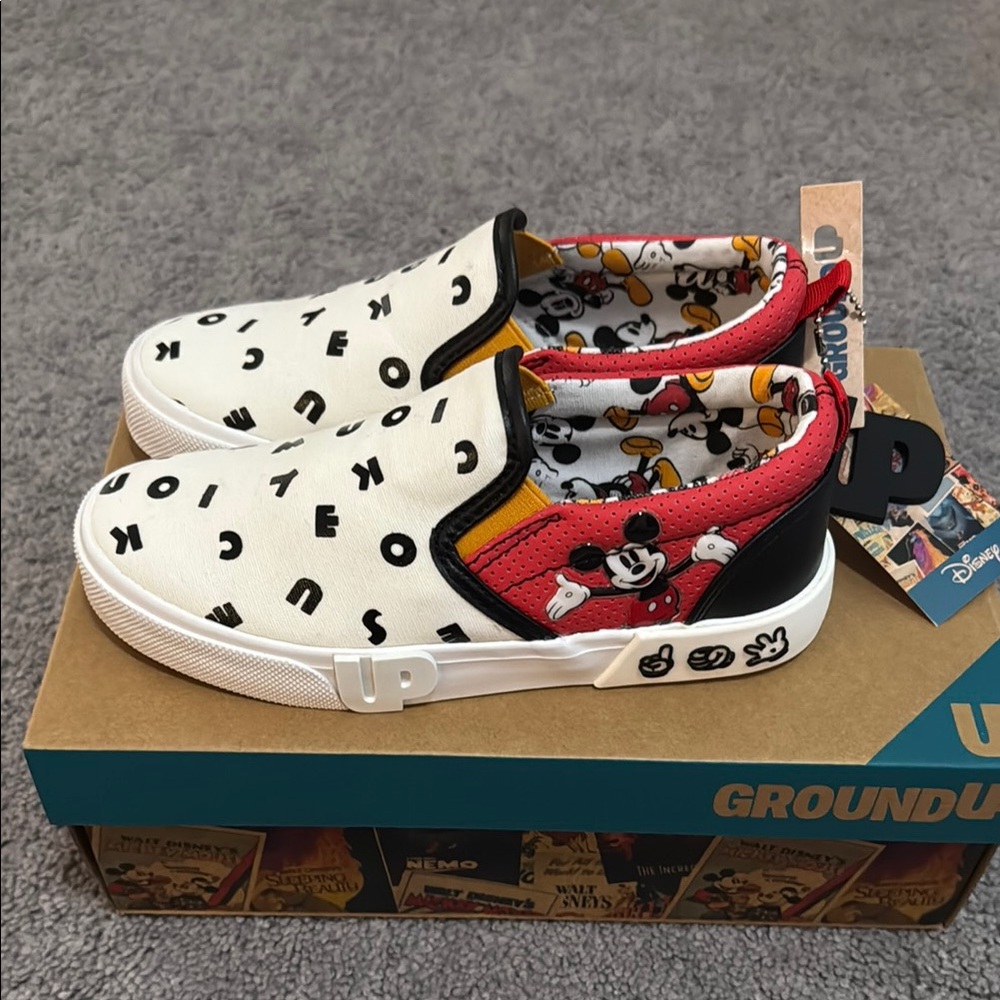 Ground Up Disney Kids Mickey Mouse slip-on shoes